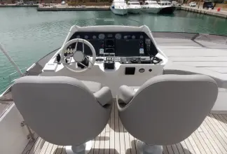 Thumbnail von Sunseeker 68 Sport Yacht