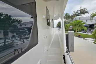 Thumbnail von Outer Reef Yachts 720 Motoryacht SUERTUDO