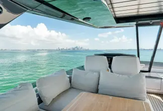 Thumbnail von Ferretti Yachts 780 Ferretti 780