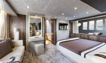 Thumbnail von Smart Yacht Ownership - Own an Absolute 64 Fly from $675,000