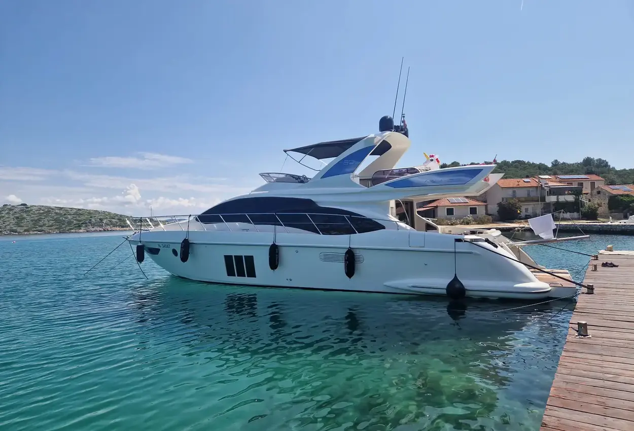 Azimut 60