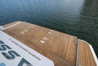 Thumbnail von Azimut 66