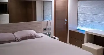 Thumbnail von Ferretti Yachts 870