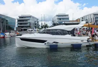 Thumbnail von Parker Monaco Fly