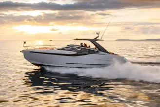 Thumbnail von Fairline F Line 33 CAZARIA
