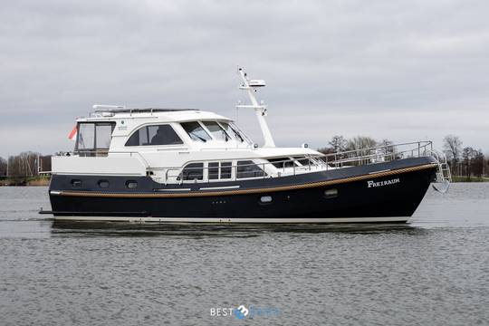 Linssen Grand Sturdy 500 AC Wheelhouse Long Top Freiraum