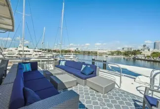 Thumbnail von Custom Flybridge Motoryacht Island Soul