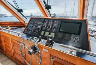 Thumbnail von Custom Flybridge Motoryacht Island Soul