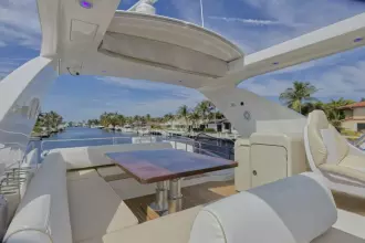Thumbnail von Azimut 64 Flybridge Neena