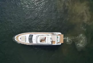 Thumbnail von Azimut 64 Flybridge Neena