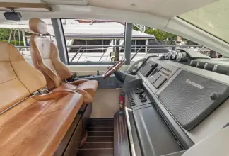 Thumbnail von Azimut 68 Blind Squirrel