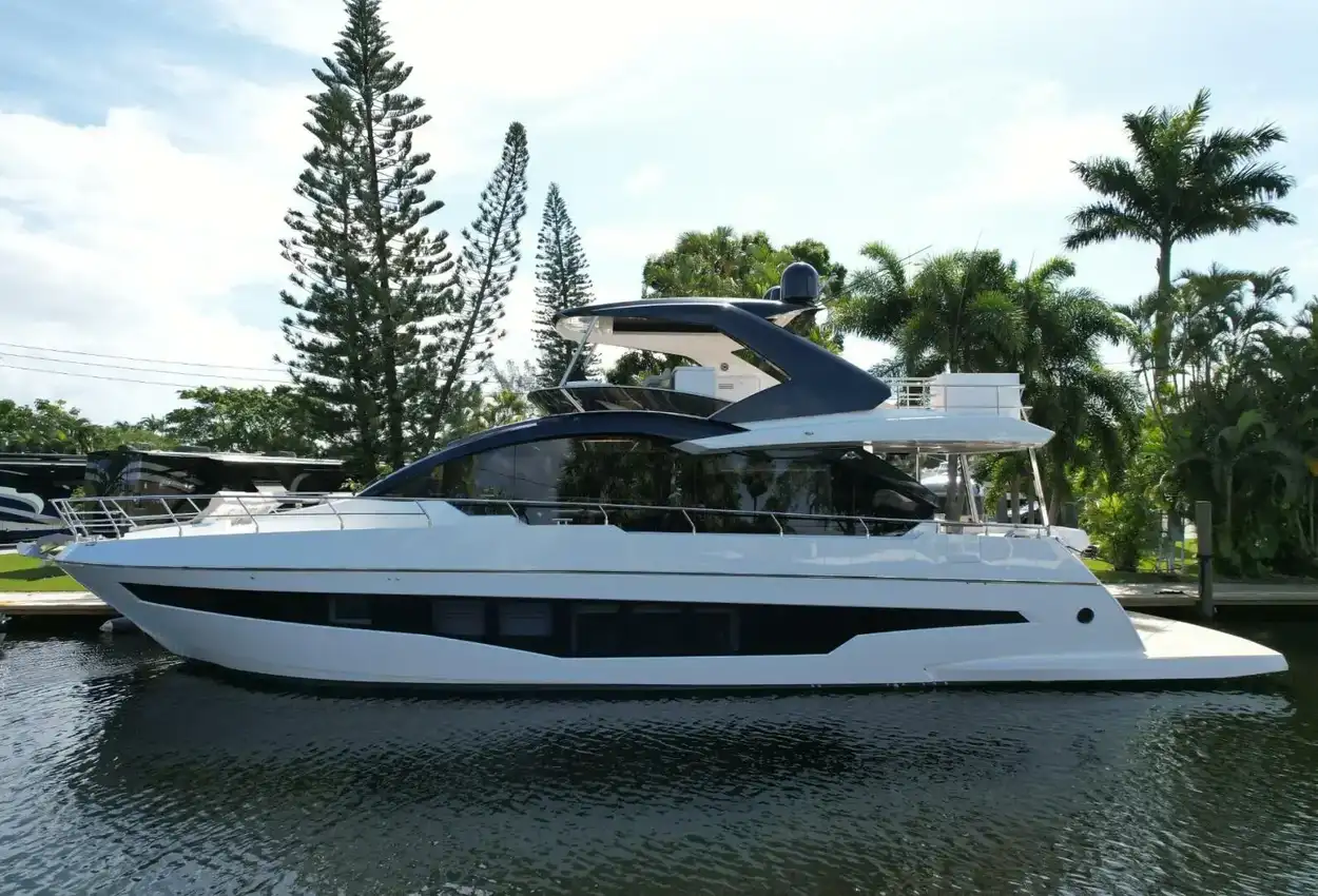 Astondoa 66 Flybridge