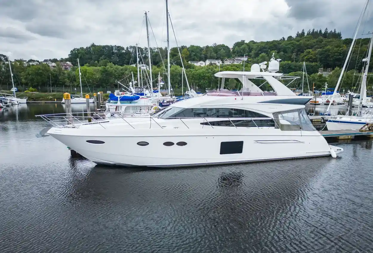 Princess 64 Flybridge Annie M