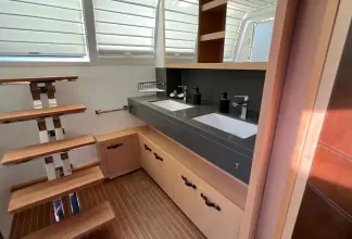 Thumbnail von Lagoon 630 1625