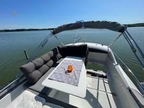 Thumbnail von BENETEAU ANTARES 30/33 FLY