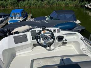 Thumbnail von BENETEAU ANTARES 30/33 FLY