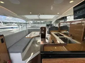 Thumbnail von Sealine C330