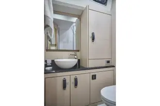 Thumbnail von Jeanneau Yachts 60