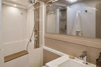 Thumbnail von Beneteau Oceanis Yacht 60