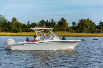 Thumbnail von Grady White Freedom 235