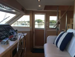 Thumbnail von Hatteras 70 Cockpit Motor Yacht Lumber Away IV