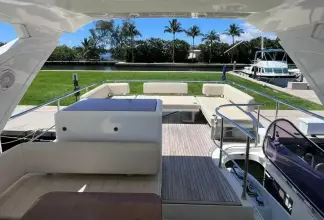 Thumbnail von Azimut 50 Mer-Sea