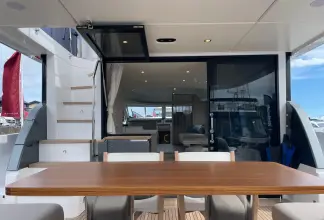 Thumbnail von Azimut 68