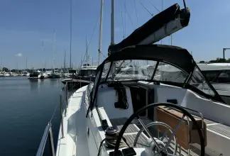 Thumbnail von Jeanneau Sun Odyssey 380 Nanuku