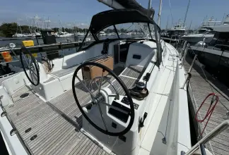 Thumbnail von Jeanneau Sun Odyssey 380 Nanuku