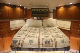 Thumbnail von Hatteras 72 Cockpit Motor Yacht SONORA