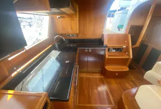 Thumbnail von Trader 42 Kukup Lady