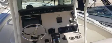 Thumbnail von Boston Whaler 330 Outrage