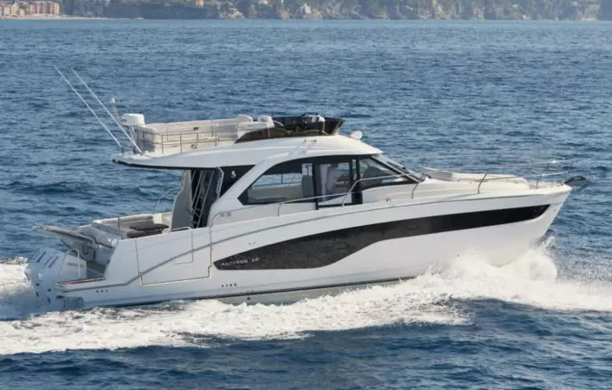 Beneteau Antares 12
