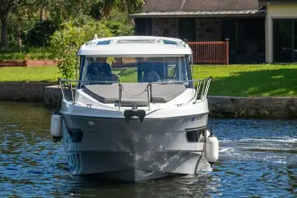 Thumbnail von Beneteau Antares 9