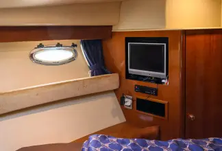 Thumbnail von Meridian 341 Sedan