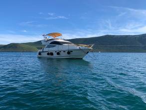 Thumbnail von Fairline Phantom 48