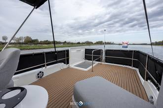 Thumbnail von Beneteau Swift Trawler 30 Charbet