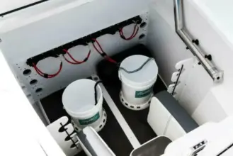 Thumbnail von Edgewater 340 CC