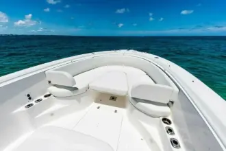 Thumbnail von Edgewater 325 CC