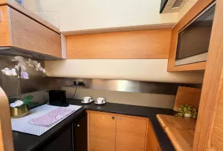 Thumbnail von Fairline Phantom 48