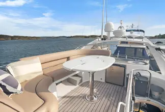 Thumbnail von Galeon 440 FLY