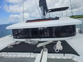 Thumbnail von Lagoon 42 HOA