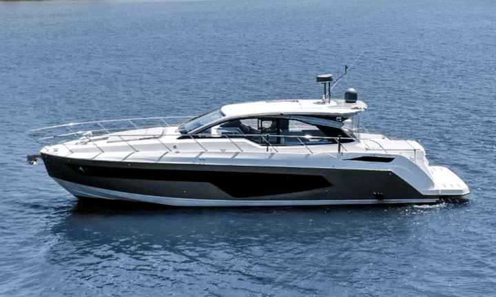 Azimut 51