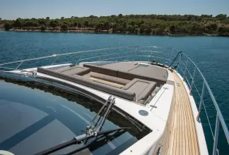 Thumbnail von Azimut S7