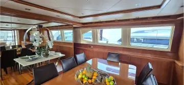 Thumbnail von Falcon 102