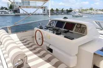 Thumbnail von Falcon 106 Q