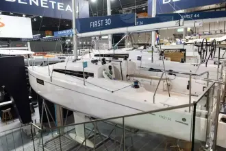 Thumbnail von Beneteau First 30