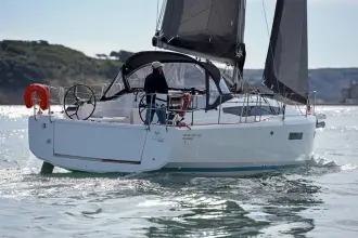 Thumbnail von Jeanneau Sun Odyssey 380