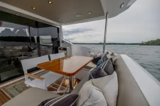 Thumbnail von Azimut 50