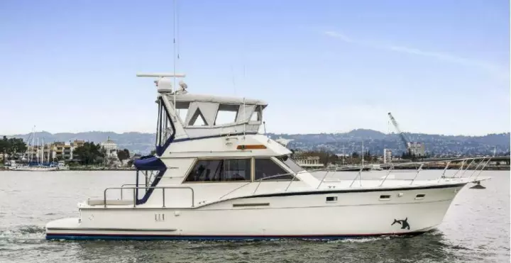 Hatteras 56 Motor Yacht Hank